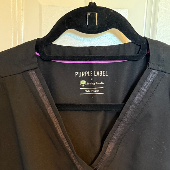 Black Purple Label Yoga Women's Scrub Set - Picture 2 of 4